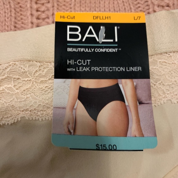 New $15 BALI Nude Leak Protection Liner Period PANTY size L High Waist NWT Lace - Picture 2 of 7